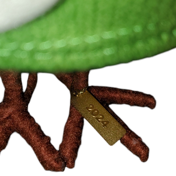 NWT 2024 Target Wondershop Featherly Friends - Acorn - Picture 5 of 9